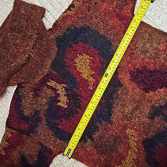 Vintage JEANNE PIERRE Mohair Turtleneck Sweater with Abstract Patterns Small - Picture 15 of 15